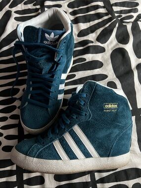 Adidas Mid-Top Hidden Heel Sneakers in Teal Suede - fits large